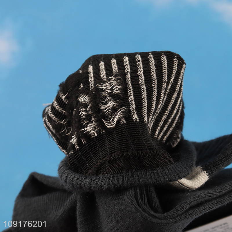 Hot items fashion men cotton socks crew socks for sale