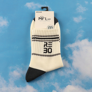 Best sale fashion men cotton socks crew socks wholesale