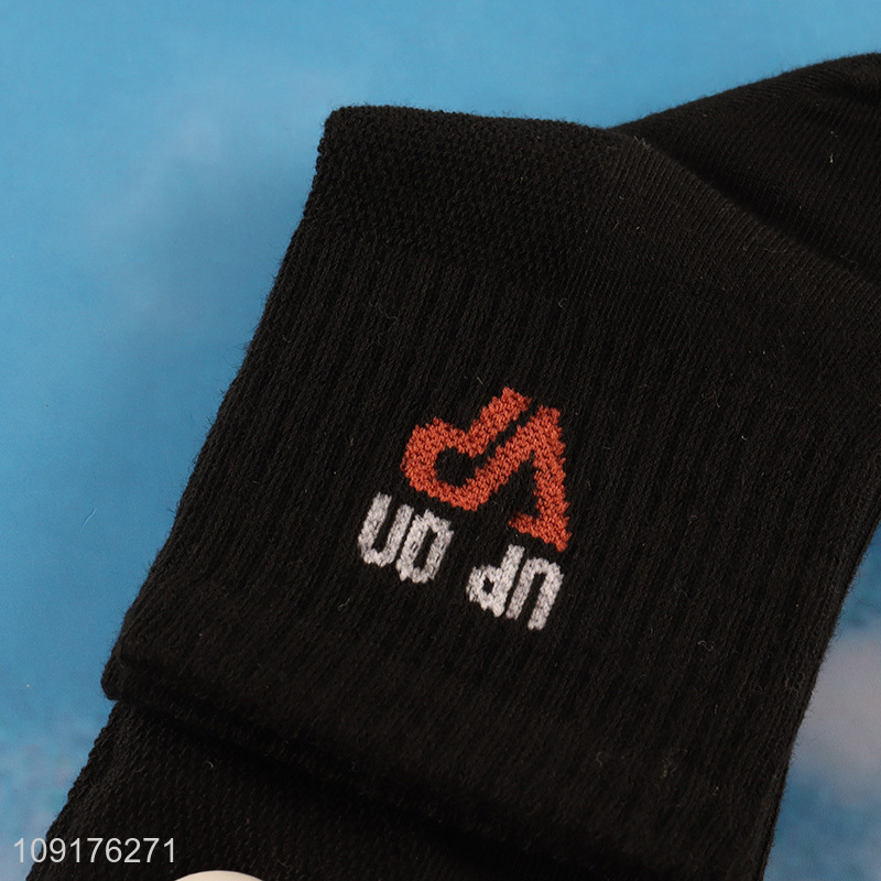 Top sale black fashion men cotton socks crew socks wholesale