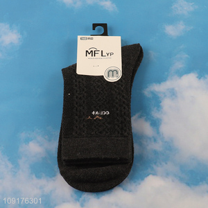 Hot sale breathable men cotton socks crew socks wholesale