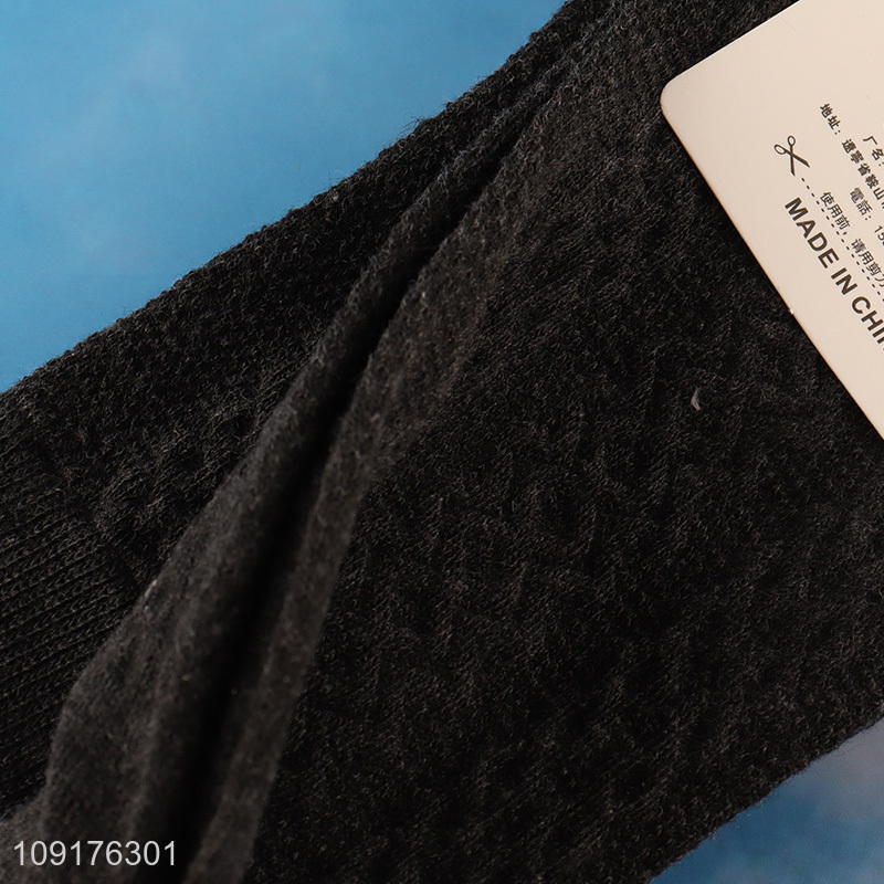 Hot sale breathable men cotton socks crew socks wholesale