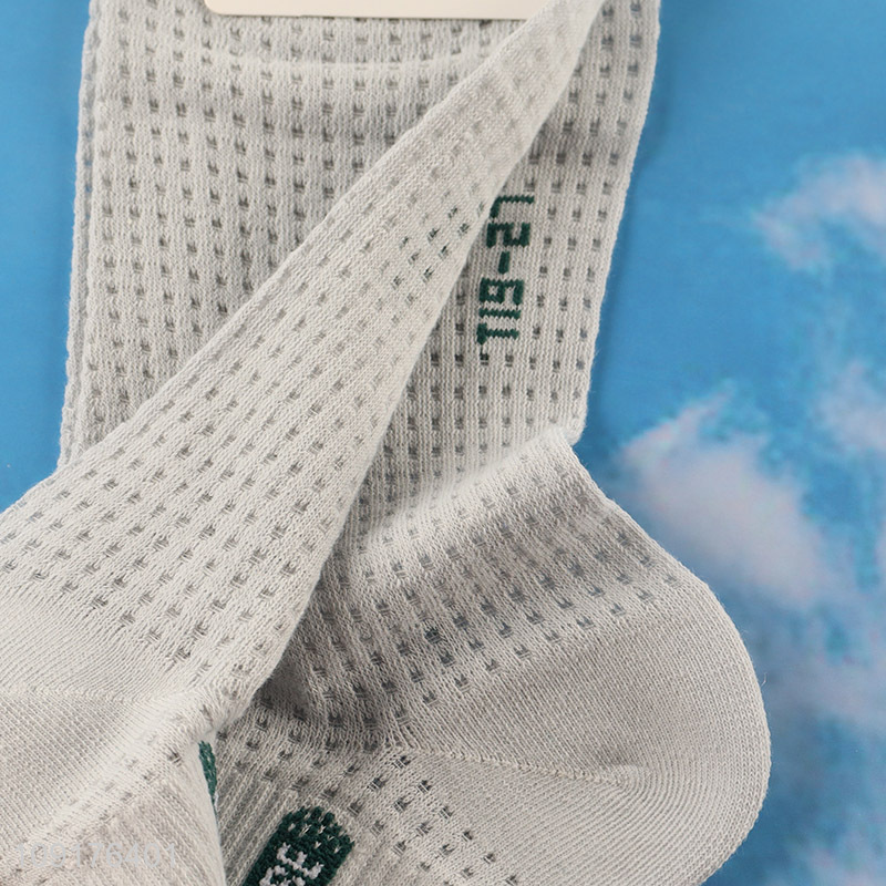 New arrival breathable men ankle socks low cut socks for sale