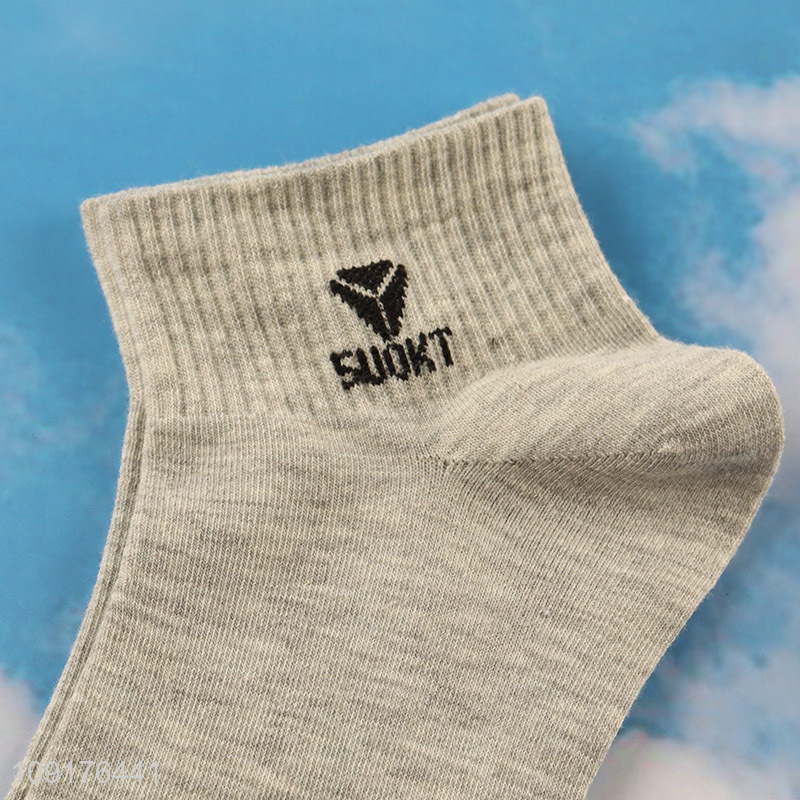 Good selling breathable men ankle socks low cut socks wholesale