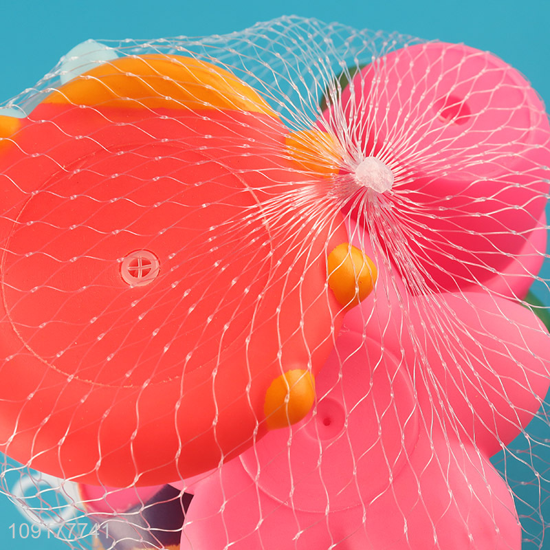Latest products non-toxic pvc water play toys bathing shower toy