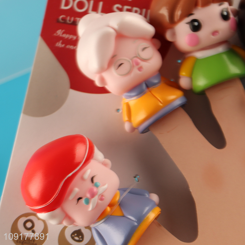 Online wholesale PVC finger puppet creative finger puppet