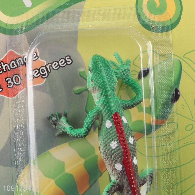 Online Wholesale Water Growing Animal Toy Growing Lizard in Water