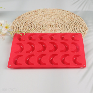 Wholesale 18-Cavity Moon Shaped Silicone Mold for Cake Chocolate Jelly