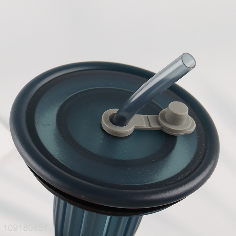 Online wholesale glass water cup drinking cup with straw