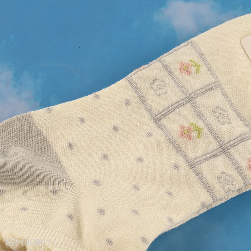 Hot products breathable polyester ankle socks low cut socks for girls