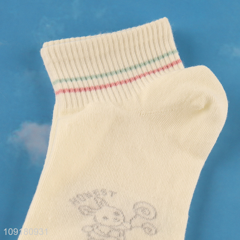 Yiwu market women breathable ankle socks low cut socks