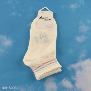 Yiwu market women breathable ankle socks low cut socks