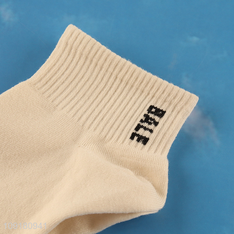 Low price women polyester ankle socks low cut socks