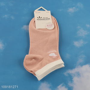 Factory wholesale breathable ankle socks low cut socks for women