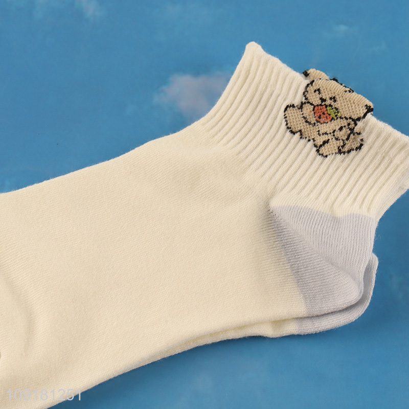 Hot items breathable polyester women ankle socks low cut socks