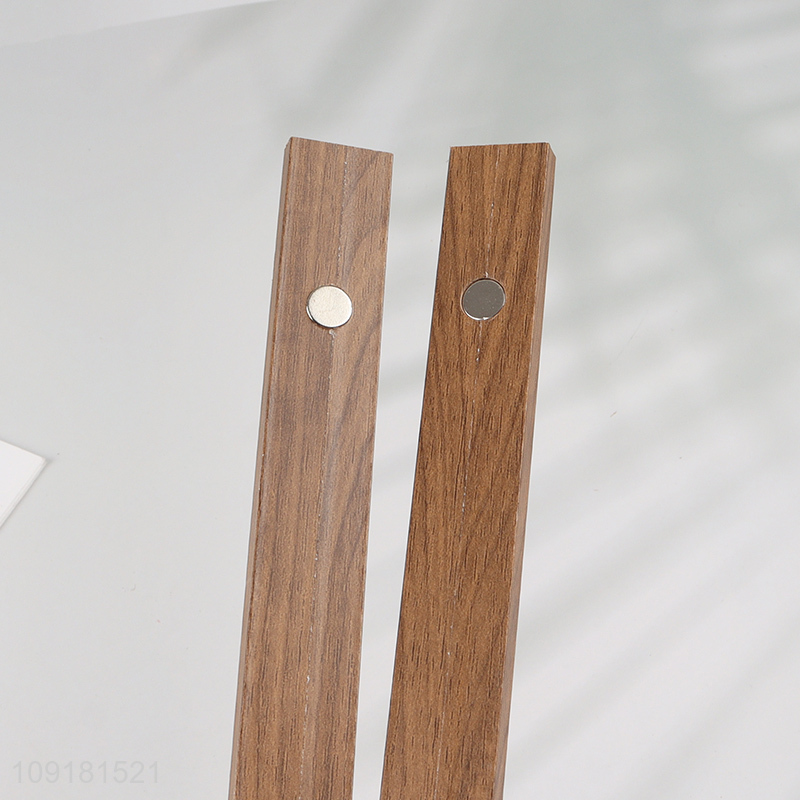 Good Quality Magnetic Poster Hanger Wood Magnet Poster Hanging Frame