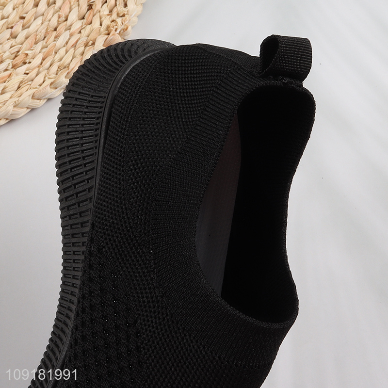 Good Quality Mens Slip On Walking Shoes Lightweight Comfortable Running Shoes