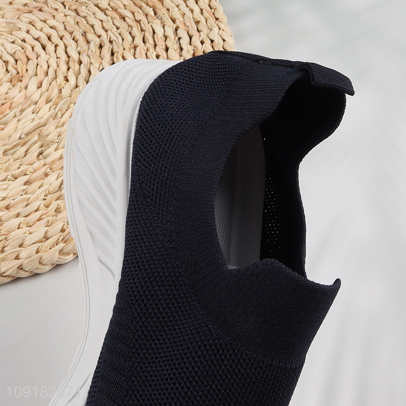 Hot Selling Mens Slip On Walking Shoes Non-Slip Running Shoes for Men