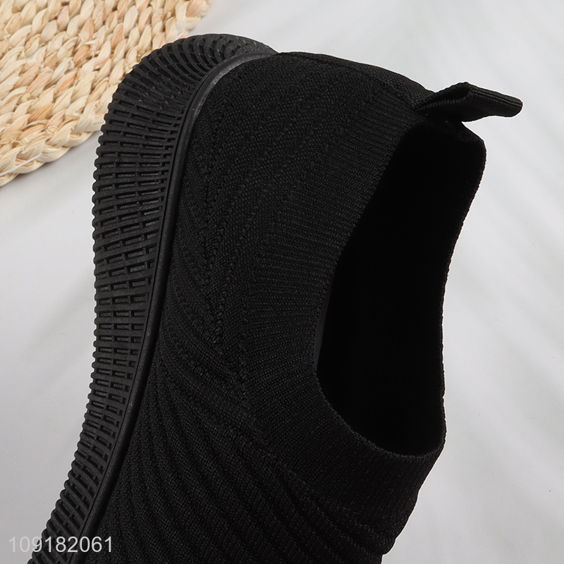 Factory Supply Mens Slip On Walking Shoes Comfortable Non-Slip Running Shoes