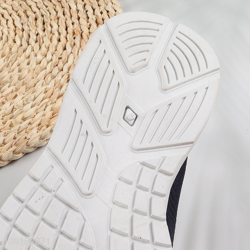 Hot Selling Mens Slip On Walking Shoes Non-Slip Running Shoes for Men