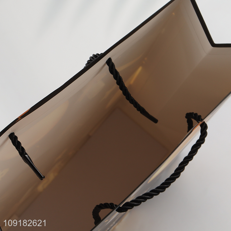 Low price graduation gifts paper bag gifts packaging bag