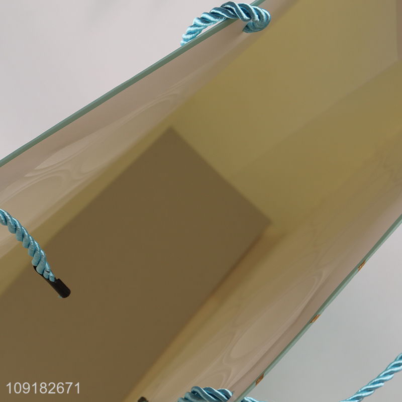 China factory eco-friendly paper bag gifts packaging bag tote bag for sale