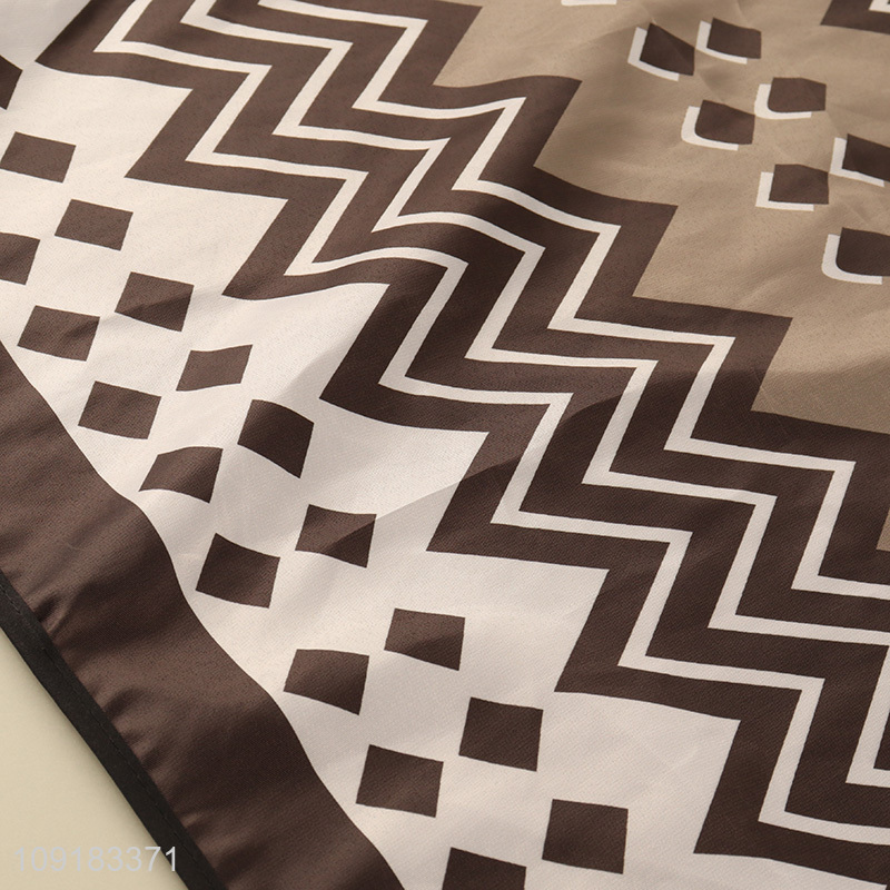 Most popular waterproof oil-proof polyester cooking apron for sale