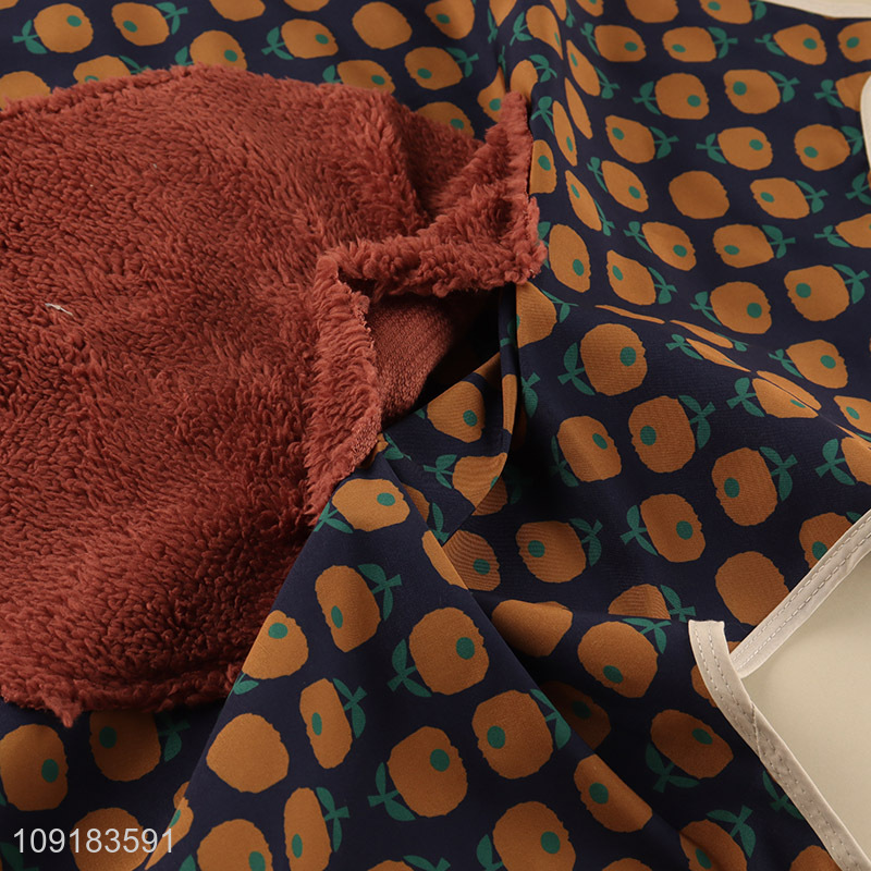 Top selling waterproof oil-proof kitchen polyester cooking apron with pocket