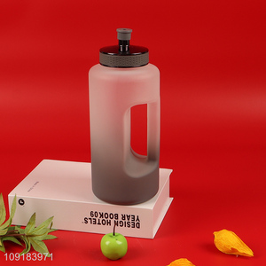 New Arrival Large Capacity Plastic Water Bottle for Gym Fitness Workouts