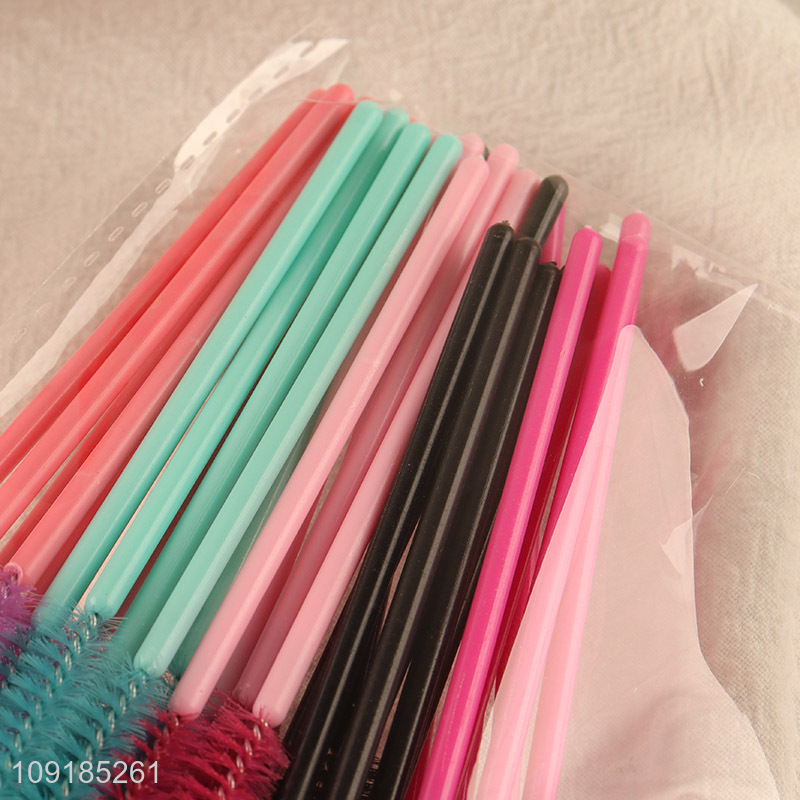 Yiwu market disposable girls makeup tool eyelash brush for sale