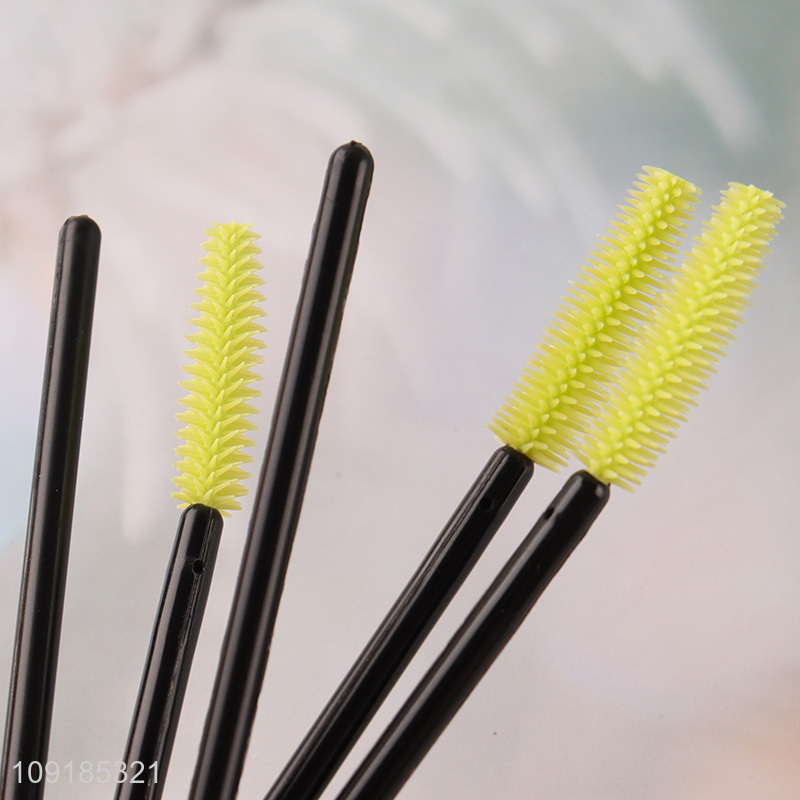 Good price silicone makeup tool eyelash brush for girls