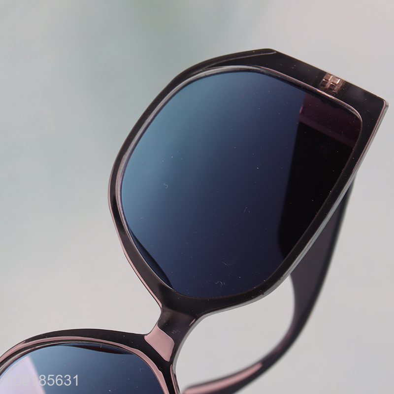 Factory supply fashion men women plastic frame sunglasses polarized sunglasses