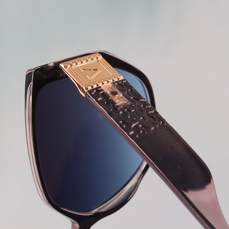 Factory supply fashion men women plastic frame sunglasses polarized sunglasses