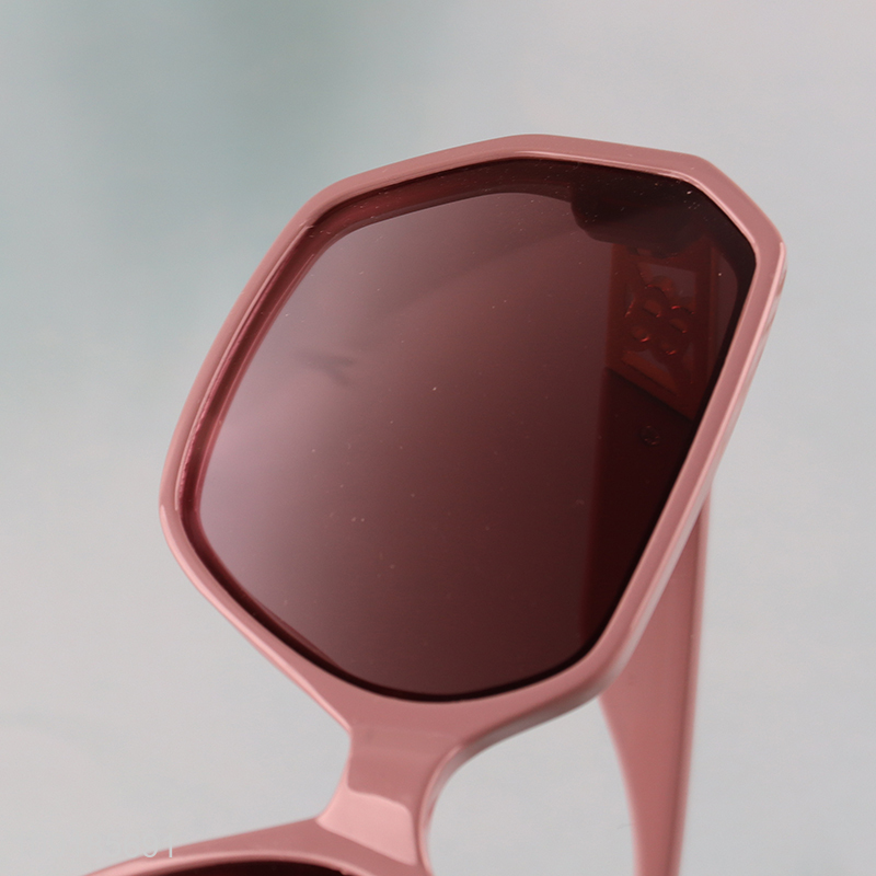 Yiwu market men women plastic frame sunglasses polarized sunglasses