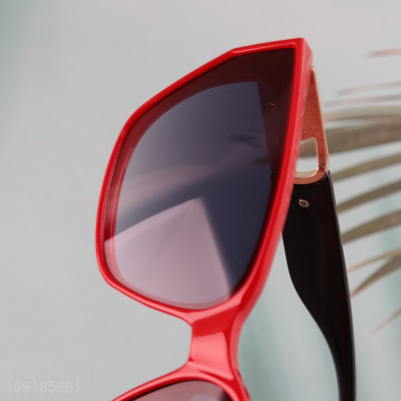 Top quality plastic frame sunglasses polarized sunglasses beach sunglasses