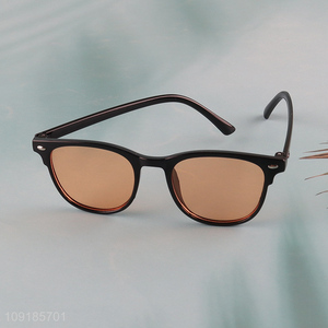Good price fashion plastic frame sunglasses polarized sunglasses for sale