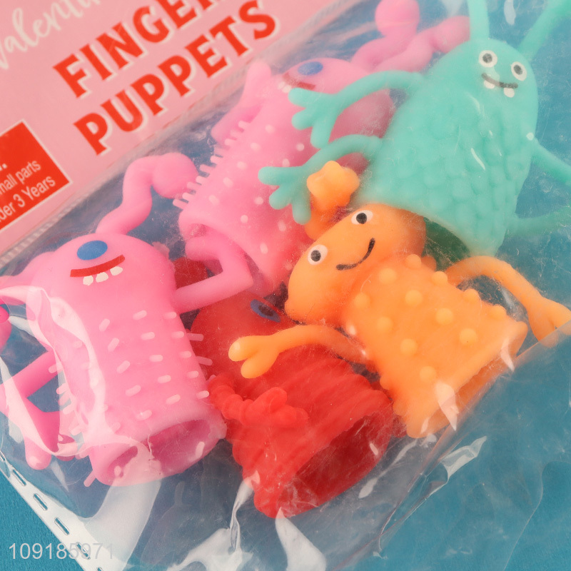 New Arrival 8PCS Finger Puppets Toys Cute Soft Monster Finger Puppets