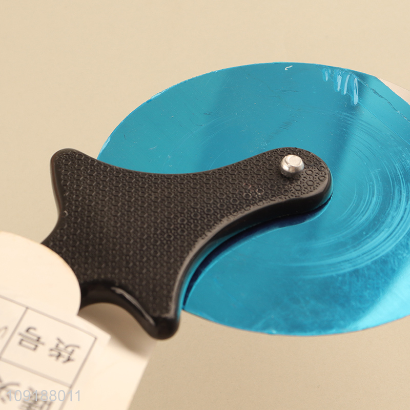 Good Quality Stainless Steel Pizza Cutter Wheel with Ergonomic Handle