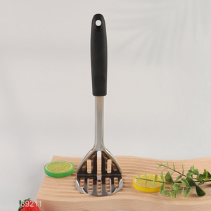 Wholesale Manual Potato Masher Stainless Steel Potato Press Kitchen Tools
