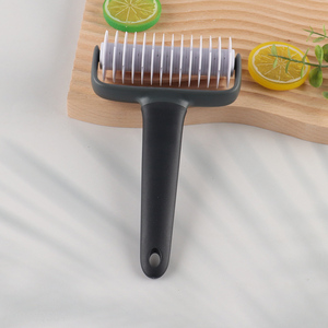 Factory Wholesale Plastic Noodle Lattice Roller Pastry Cutter Baking Tool