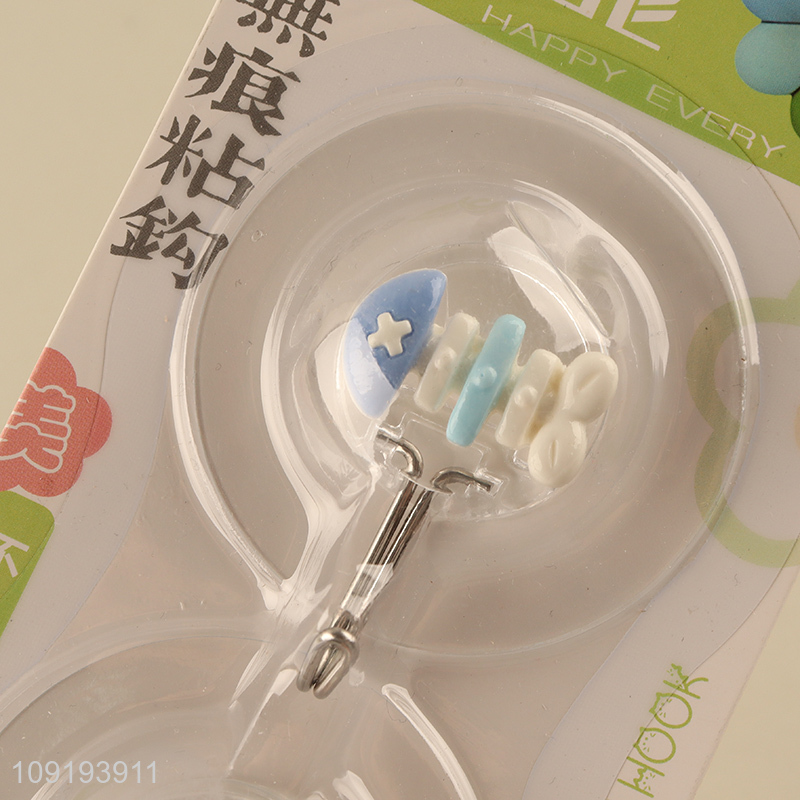 Factory Supply 2PCS Cute Hooks Adhesive Hooks Waterproof Coat Key Hooks