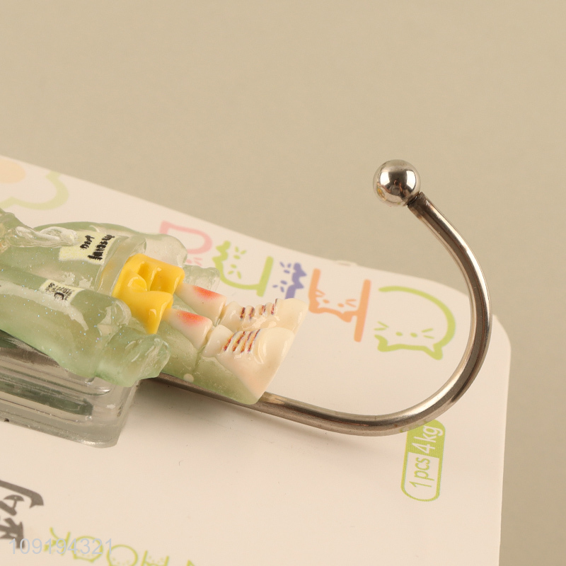 Popular Product 1PC Cute Utility Hooks Adhesive Hooks for Hanging Towel