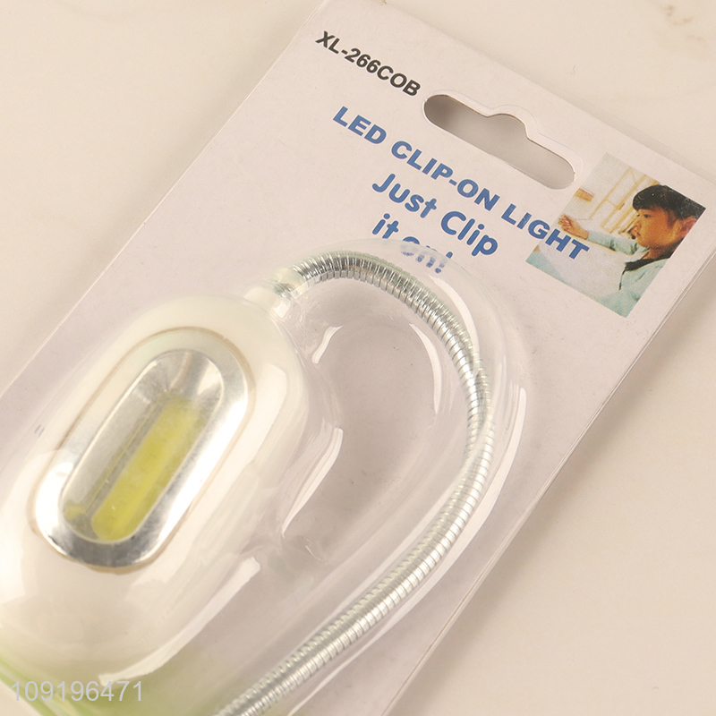 Online Wholesale LED Clip On Light Mini Reading Light for Desk