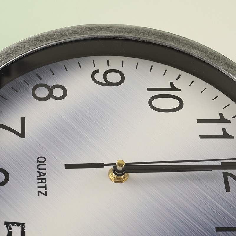 High Quality Round Wall Clock Vintage Battery Operated Wall Clock