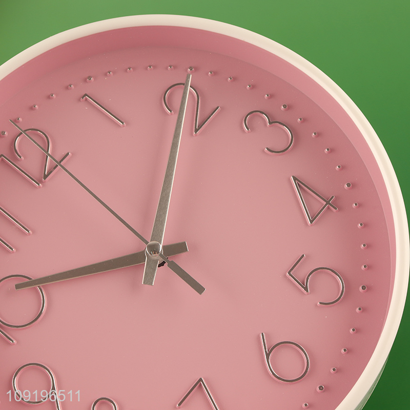 Online Wholesale Round Battery Operated Silent Plastic Wall Clock