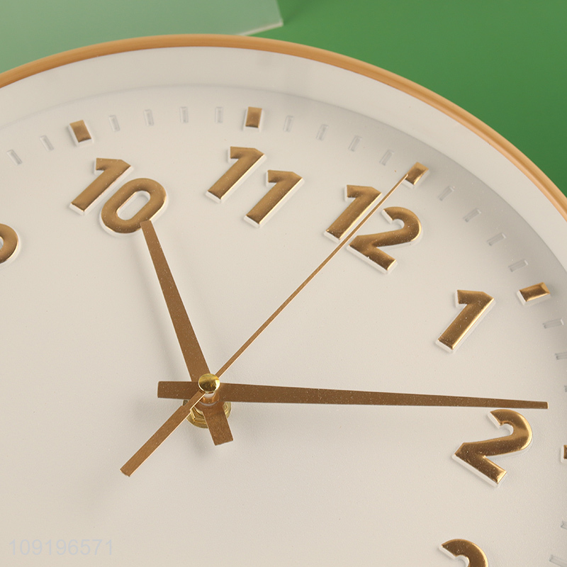 Factory Price Round Quartz Battery Operated Plastic Wall Clock