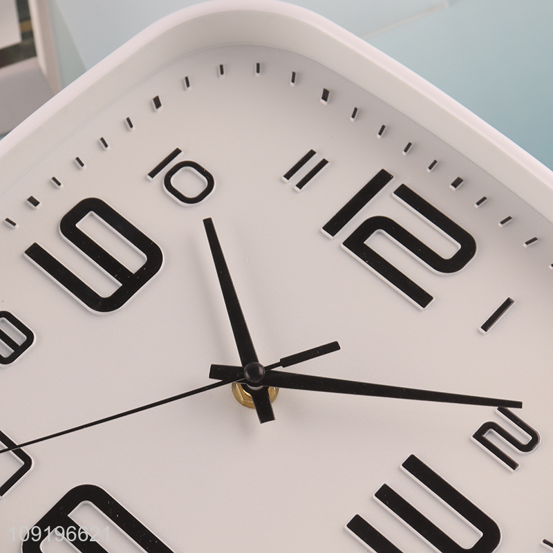 New Arrival Square Plastic Wall Clock for Living Room Decoration