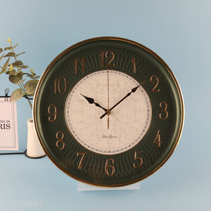 High Quality Round Wall Clock Battery Operated Analog Wall Clock