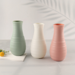 Hot Selling Plastic Flower Vase for Living Room Entryway Decor