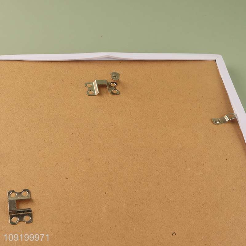 Good Quality 12X16 Inch Picture Frame Wall Hanging Plastic Photo Frame