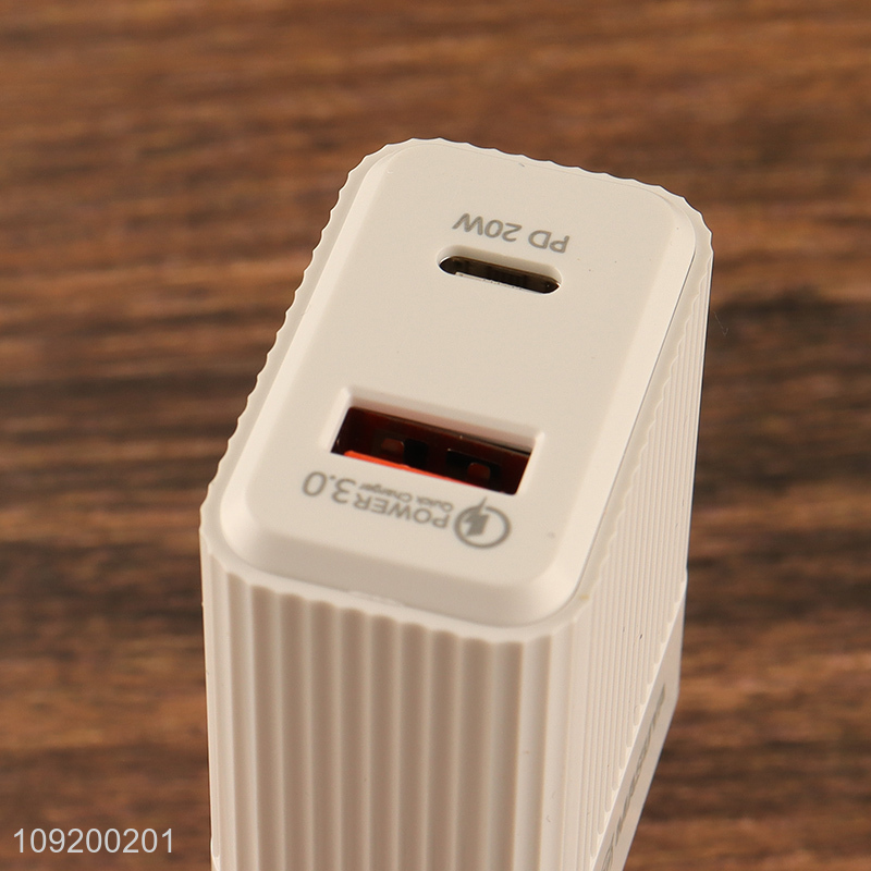 Wholesale Argentina USB C Charger Block Dual Port Type C Fast Charging Phone Charger